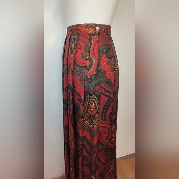 VINTAGE RICH TONE RAYON SKIRT - Picture 7 of 8